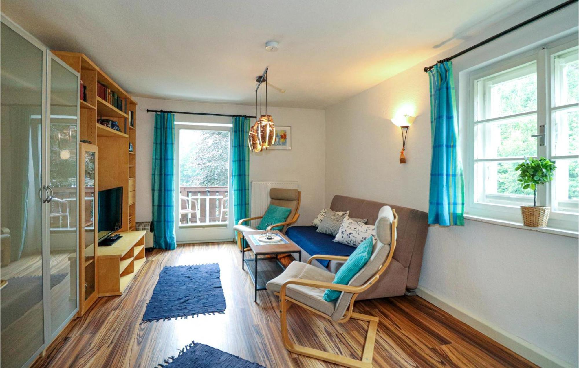 Ferienwohnung Mit Seeblick Aldrans Bagian luar foto